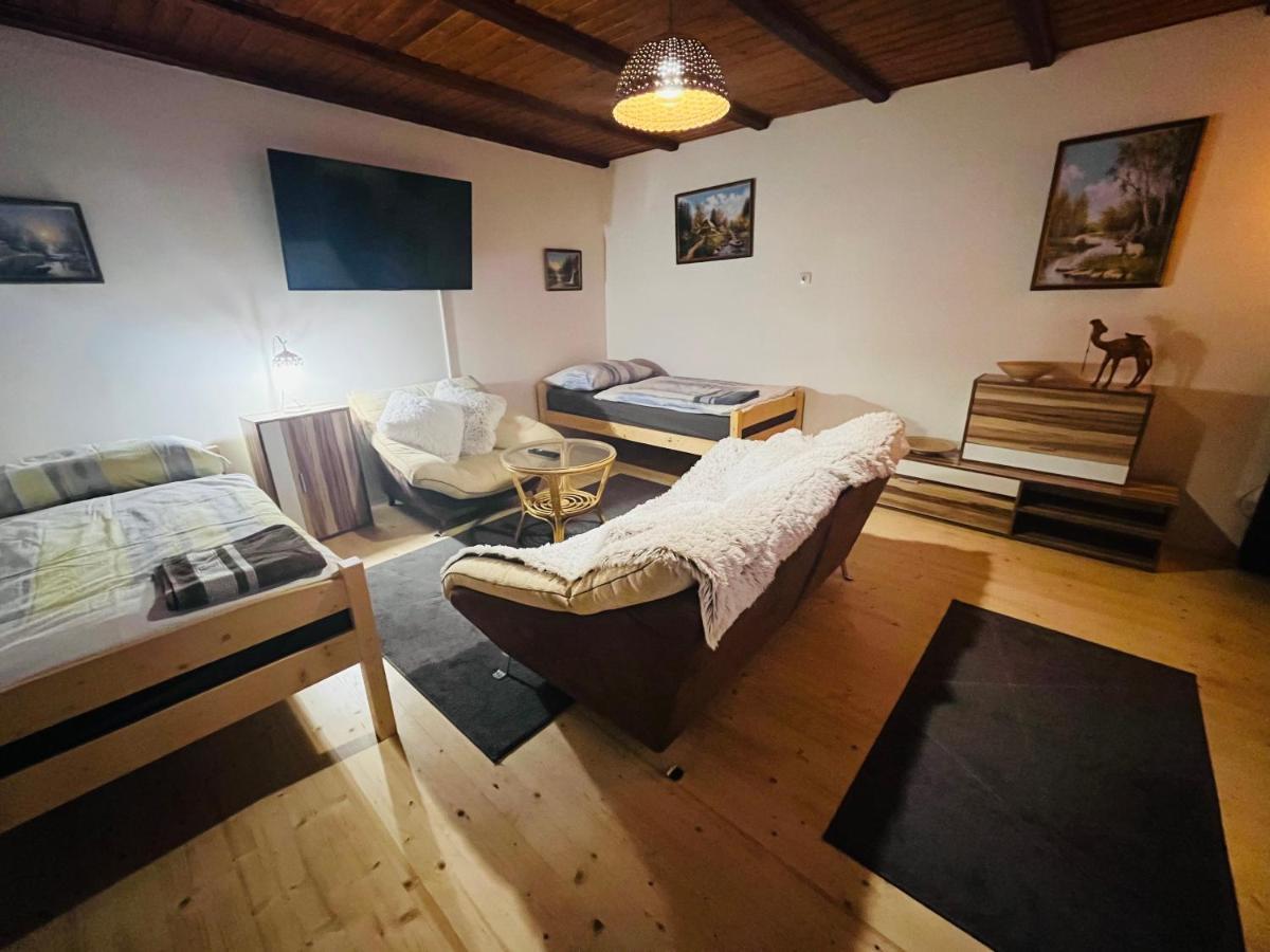 Apartma Luxura ديشين المظهر الخارجي الصورة