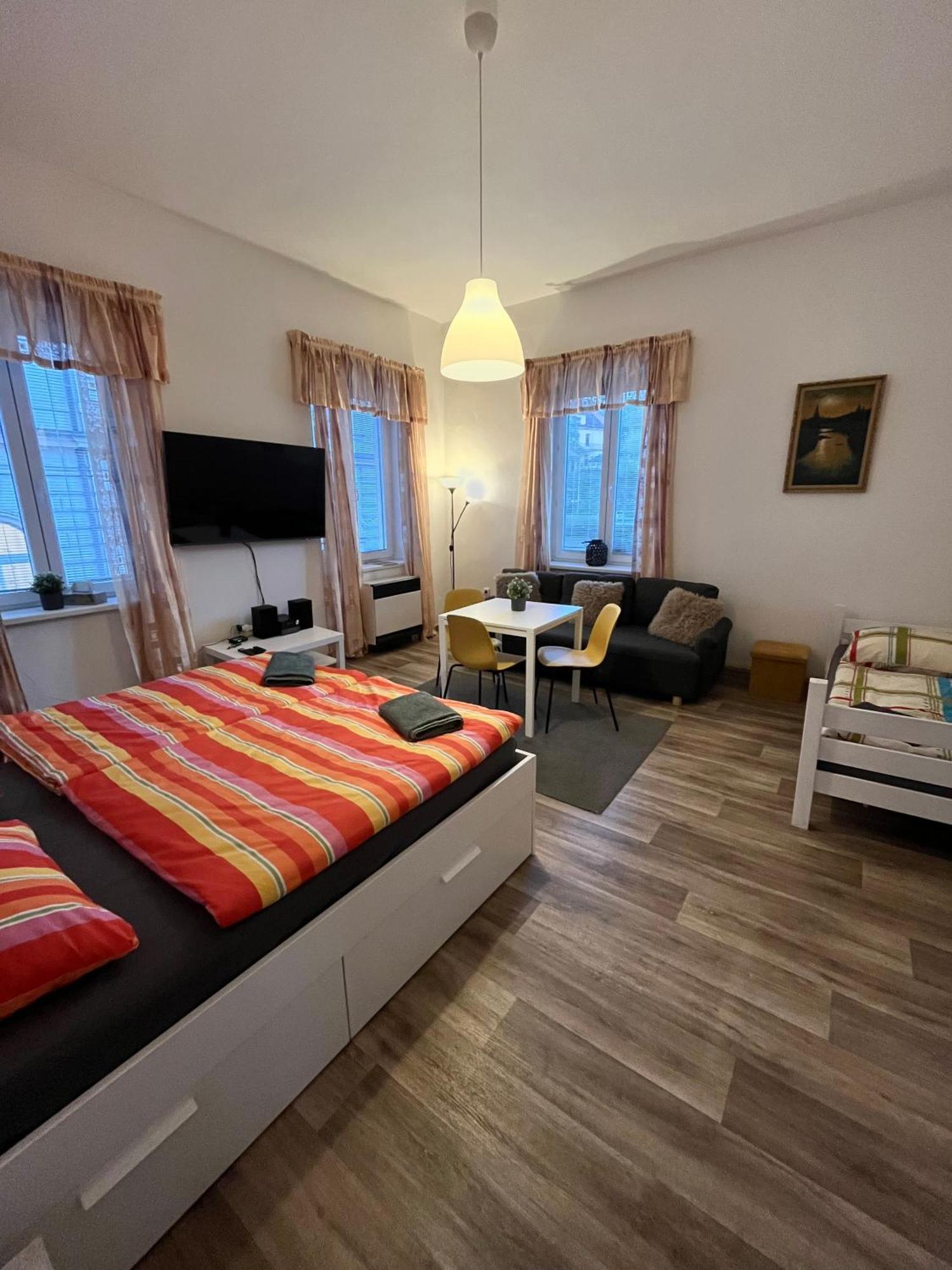 Apartma Luxura ديشين المظهر الخارجي الصورة