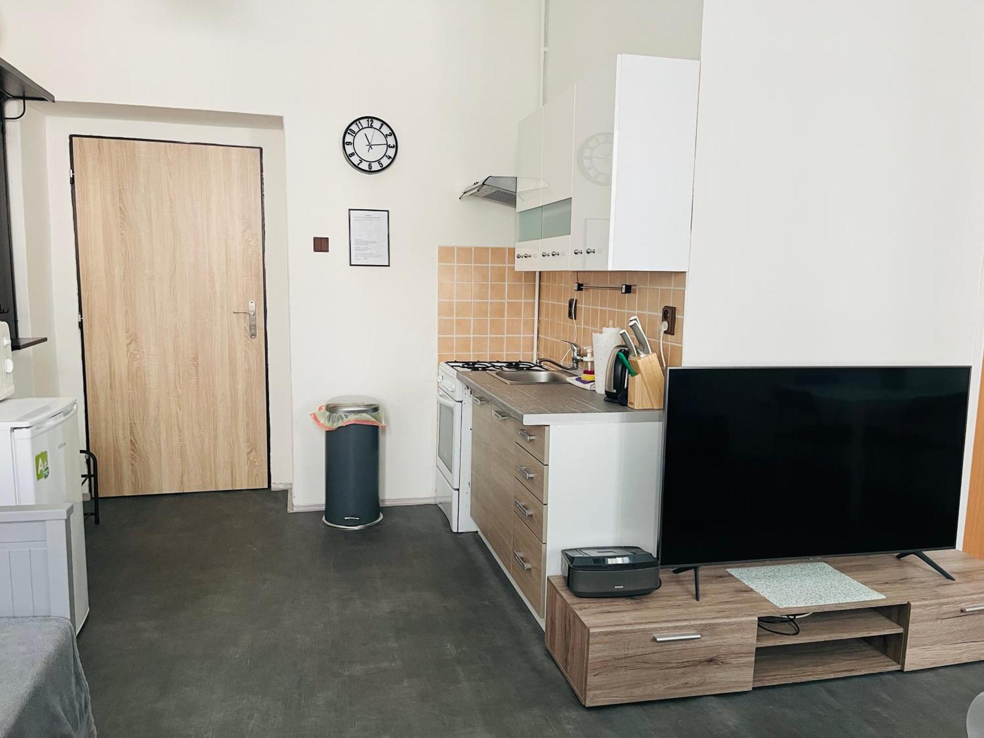 Apartma Luxura ديشين المظهر الخارجي الصورة